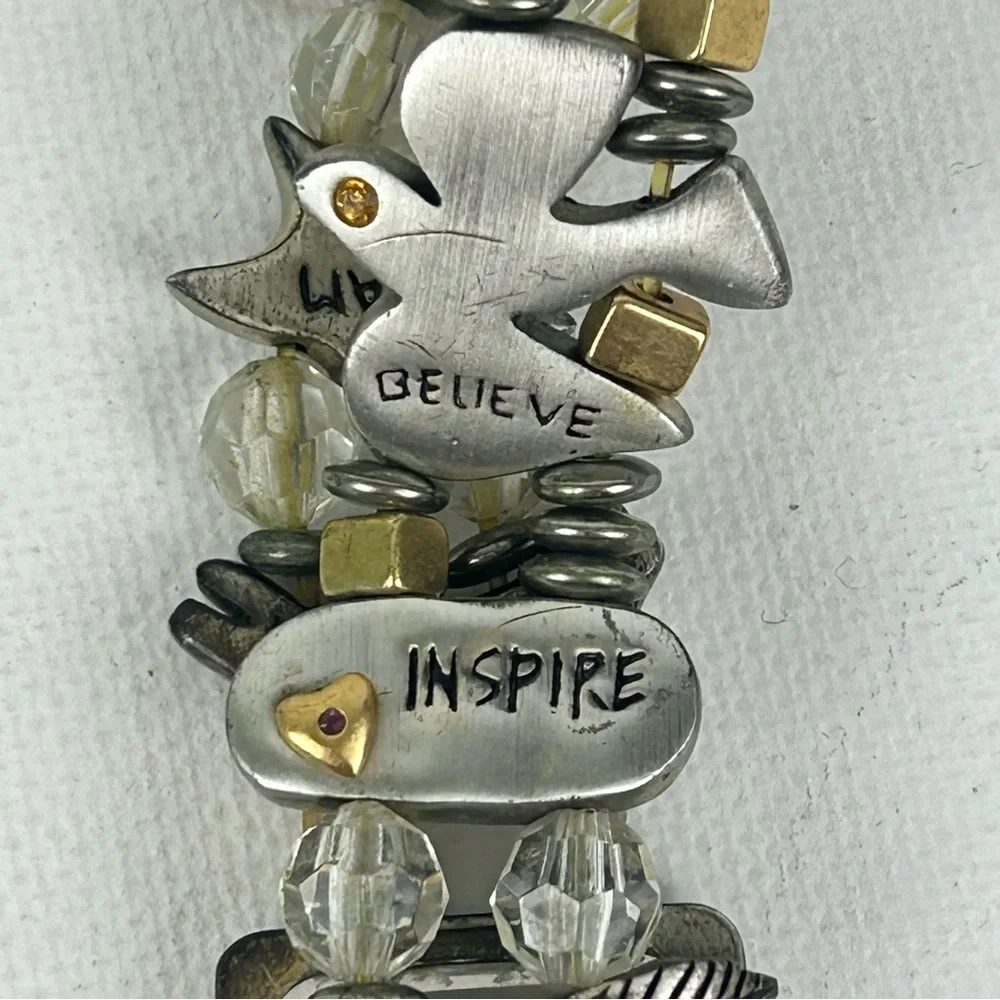 Avon “Words to Live By” Quartz Women’s watch w/ inspirational charms